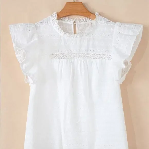*NEW* Womens White Eyelet Ruffle Short Sleeve Blouse Top Boho | Size L - Picture 7 of 9